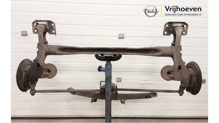 Gebrauchte Hinterachse Vorderradantrieb Opel Astra J Sports Tourer (PD8/PE8/PF8) 1.7 CDTi 16V Preis € 100,00 Margenregelung angeboten von Autodemontage Vrijhoeven B.V.