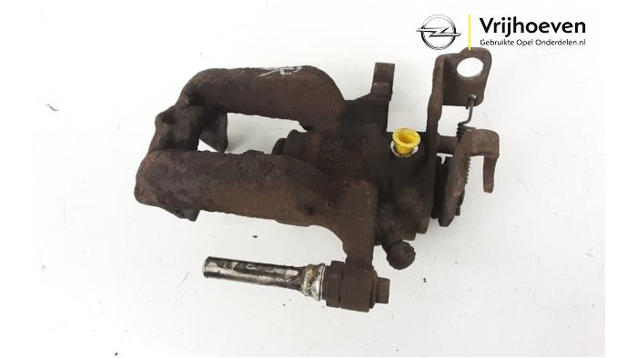 Gebrauchte Bremszange rechts hinten Opel Astra J Sports Tourer (PD8/PE8/PF8) 1.7 CDTi 16V Preis € 50,00 Margenregelung angeboten von Autodemontage Vrijhoeven B.V.