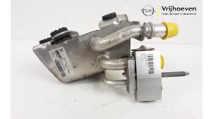 Używane Zawór rozprezny klimatyzacji Opel Ampera 1.4 16V Cena € 40,00 Procedura marży oferowane przez Autodemontage Vrijhoeven B.V.