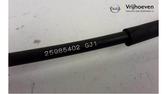 Câble commutation boîte de vitesse d'un Opel Ampera 1.4 16V 2013