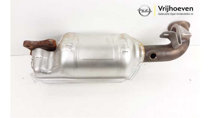 Catalytic converter from a Opel Corsa F (UB/UH/UP) 1.2 12V 75 2021