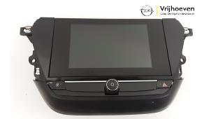 Usados Controlador de pantalla multimedia Opel Corsa F (UB/UH/UP) 1.2 12V 75 Precio € 400,00 Norma de margen ofrecido por Autodemontage Vrijhoeven B.V.