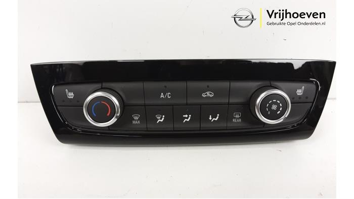 Heater control panel from a Opel Corsa F (UB/UH/UP) 1.2 12V 75 2021