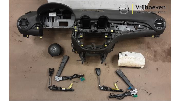 Airbag set + dashboard from a Opel Adam 1.4 16V 2015