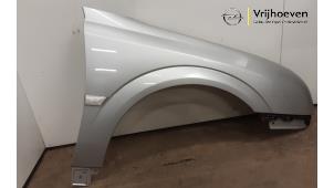 Used Front wing, right Opel Vectra C Caravan 2.2 DIG 16V Price € 40,00 Margin scheme offered by Autodemontage Vrijhoeven B.V.