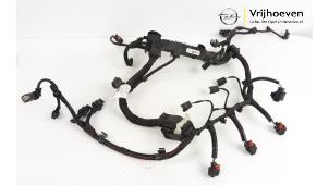 Usados Mazo de cables compartimento motor Opel Corsa F (UB/UH/UP) 1.2 12V 75 Precio € 250,00 Norma de margen ofrecido por Autodemontage Vrijhoeven B.V.