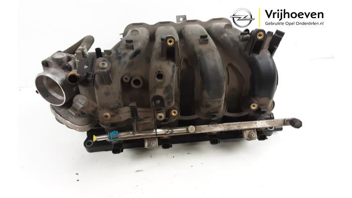 Intake manifold from a Opel Astra 2008