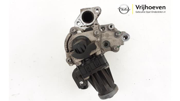 EGR valve from a Opel Corsa E 1.3 CDTi 16V ecoFLEX 2016