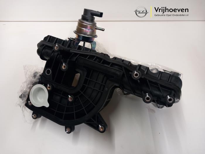 Nowe Kolektor dolotowy Opel Antara 2.2 CDTI 16V 4x2 Cena € 215,00 Z VAT oferowane przez Autodemontage Vrijhoeven B.V.
