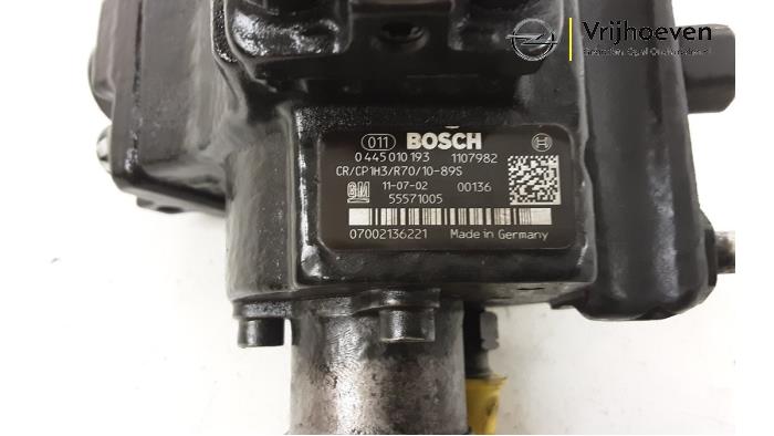 Mechaniczna pompa paliwa z Opel Zafira Tourer (P12) 2.0 CDTI 16V 130 Ecotec 2014
