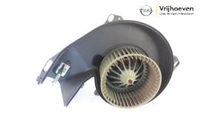 Usagé Moteur de ventilation chauffage Opel Meriva 1.6 16V Prix € 30,00 Règlement à la marge proposé par Autodemontage Vrijhoeven B.V.