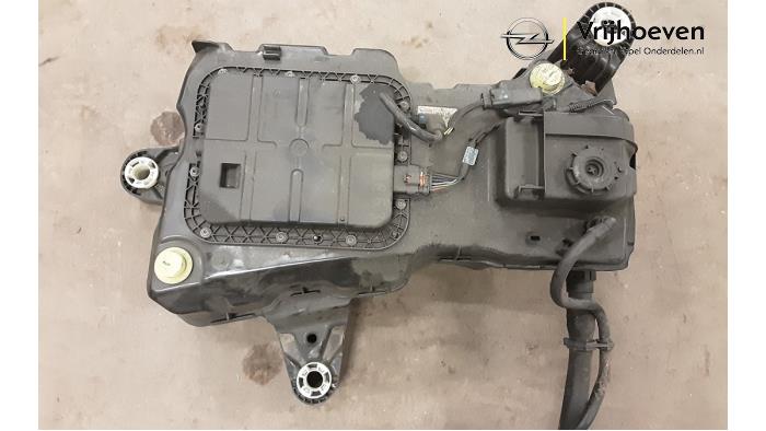 Adblue Tank Opel Combo Life 1.5 CDTI 100 - 9815705980 D15DT GM
