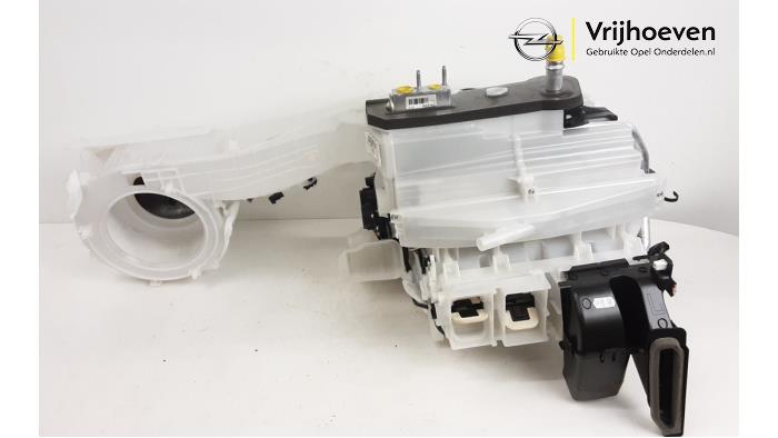 Heater housing from a Vauxhall Combo Life 1.5 CDTI 100 2021