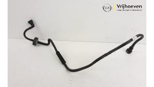Used Brake hose Opel Combo Life/Tour 1.2 110 Price € 15,00 Margin scheme offered by Autodemontage Vrijhoeven B.V.