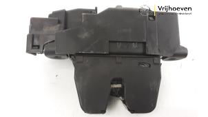 Used Tailgate lock mechanism Opel Combo Life/Tour 1.2 110 Price € 20,00 Margin scheme offered by Autodemontage Vrijhoeven B.V.