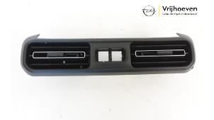 Used Dashboard vent Opel Combo Life/Tour 1.2 110 Price € 30,00 Margin scheme offered by Autodemontage Vrijhoeven B.V.