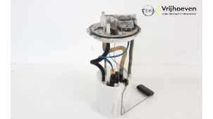 Usados Bomba eléctrica de combustible Opel Combo 1.3 CDTI 16V ecoFlex Precio € 60,00 Norma de margen ofrecido por Autodemontage Vrijhoeven B.V.