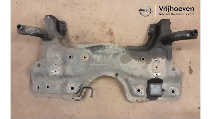 Gebrauchte Subframe Opel Combo 1.3 CDTI 16V ecoFlex Preis € 70,00 Margenregelung angeboten von Autodemontage Vrijhoeven B.V.