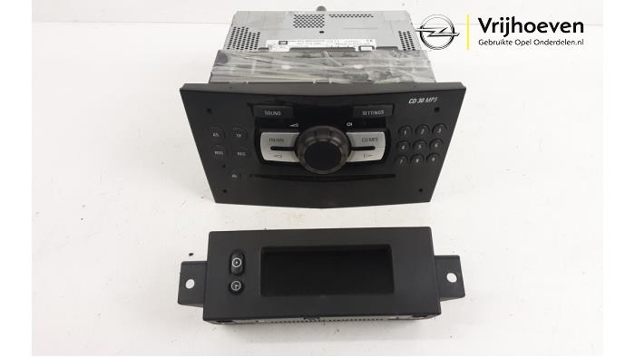Gebrauchte Radio Modul Opel Corsa D 1.6i OPC 16V Turbo Preis € 50,00 Margenregelung angeboten von Autodemontage Vrijhoeven B.V.