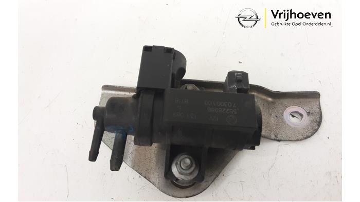 Usagé Régulateur pression turbo Opel Combo 1.6 CDTI 16V Prix € 20,00 Règlement à la marge proposé par Autodemontage Vrijhoeven B.V.