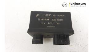 Used Glow plug relay Opel Combo 1.6 CDTI 16V Price € 20,00 Margin scheme offered by Autodemontage Vrijhoeven B.V.