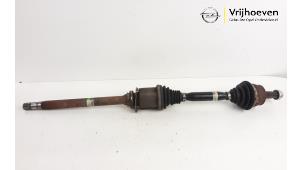 Used Front drive shaft, right Opel Combo 1.6 CDTI 16V Price € 100,00 Margin scheme offered by Autodemontage Vrijhoeven B.V.