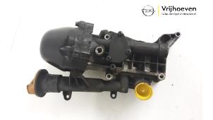Usagé Boîtier filtre à huile Opel Meriva 1.3 CDTI 16V Prix € 50,00 Règlement à la marge proposé par Autodemontage Vrijhoeven B.V.