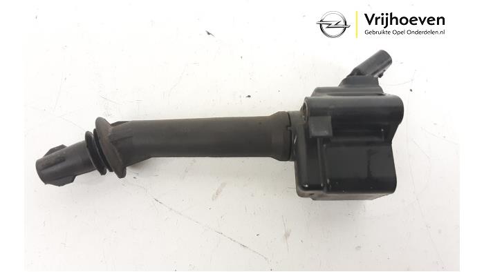 Pen ignition coil from a Opel Astra J GTC (PD2/PF2) 1.6 SIDI Turbo 16V Motorsport 2017