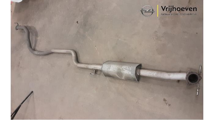 Exhaust middle silencer from a Opel Astra K Sports Tourer 1.6 CDTI 136 16V 2017