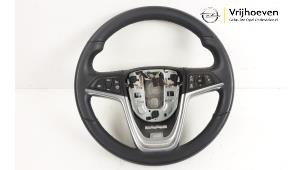 Used Steering wheel Opel Zafira Tourer (P12) 1.4 Turbo 16V EcoFLEX Price € 50,00 Margin scheme offered by Autodemontage Vrijhoeven B.V.