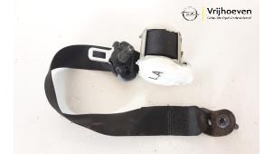 Used Rear seatbelt, left Opel Vectra C 1.8 16V Price € 20,00 Margin scheme offered by Autodemontage Vrijhoeven B.V.