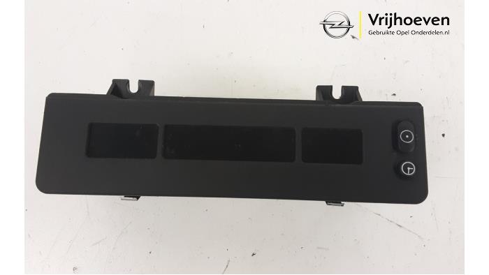 Begagnade Innerdisplay Opel Astra F (56/57) 1.6i Pris € 30,00 Marginaltabell erbjuds av Autodemontage Vrijhoeven B.V.