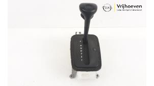 Used Automatic gear selector Opel Astra F (56/57) 1.6i Price € 75,00 Margin scheme offered by Autodemontage Vrijhoeven B.V.