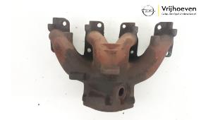 Used Exhaust manifold Opel Astra F (56/57) 1.6i Price € 30,00 Margin scheme offered by Autodemontage Vrijhoeven B.V.