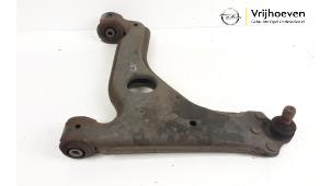 Usagé Bras de suspension avant gauche Opel Zafira (M75) 1.6 16V Prix € 20,00 Règlement à la marge proposé par Autodemontage Vrijhoeven B.V.