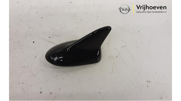 Używane Antena Opel Astra J GTC (PD2/PF2) 1.4 Turbo 16V ecoFLEX 120 Cena € 30,00 Procedura marży oferowane przez Autodemontage Vrijhoeven B.V.