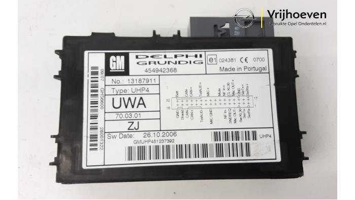 Używane Modul telefoniczny Opel Corsa D 1.4 16V Twinport Cena € 25,00 Procedura marży oferowane przez Autodemontage Vrijhoeven B.V.