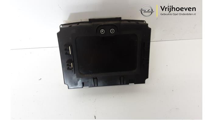Begagnade Innerdisplay Opel Zafira (F75) 1.6 16V Pris € 25,00 Marginaltabell erbjuds av Autodemontage Vrijhoeven B.V.