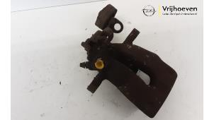 Used Rear brake calliper, left Opel Zafira (F75) 2.2 16V Price € 30,00 Margin scheme offered by Autodemontage Vrijhoeven B.V.