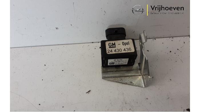 Begagnade Sensor (övriga) Opel Astra H SW (L35) 2.0 16V Turbo Pris € 75,00 Marginaltabell erbjuds av Autodemontage Vrijhoeven B.V.