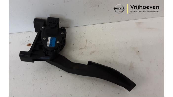 accelerator-pedal-opel-astra-h-sw-2-0-16v-turbo-93178257