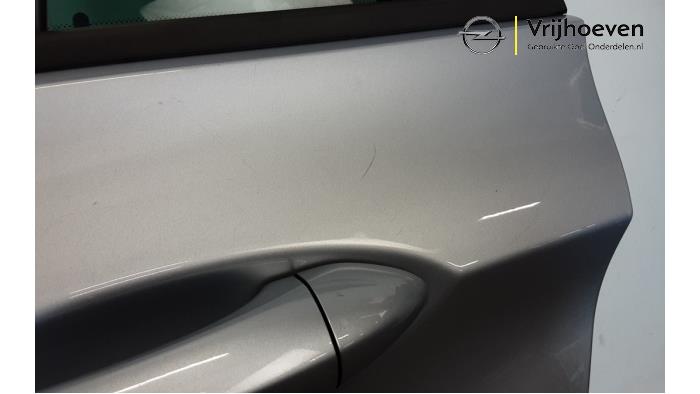 Portière 4portes arrière gauche d'un Opel Astra K Sports Tourer 1.6 CDTI 110 16V 2016