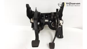 Używane Zestaw pedalów Opel Astra K Sports Tourer 1.6 CDTI 110 16V Cena € 150,00 Procedura marży oferowane przez Autodemontage Vrijhoeven B.V.