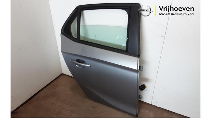 Rear door 4-door, right from a Opel Corsa F (UB/UH/UP) 1.2 12V 75 2021