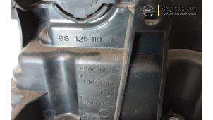 Ventildeckel van een Opel Crossland (X) 1.2 12V 2018