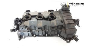 Ventildeckel van een Opel Crossland (X) 1.2 12V 2018