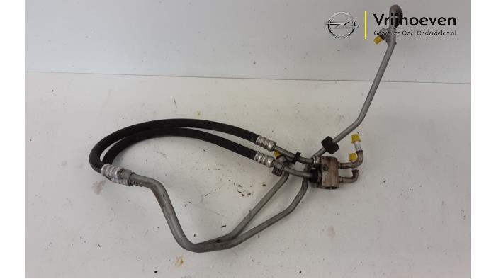 Usagé Conduit (divers) Opel Corsa E 1.4 16V Prix € 50,00 Règlement à la marge proposé par Autodemontage Vrijhoeven B.V.