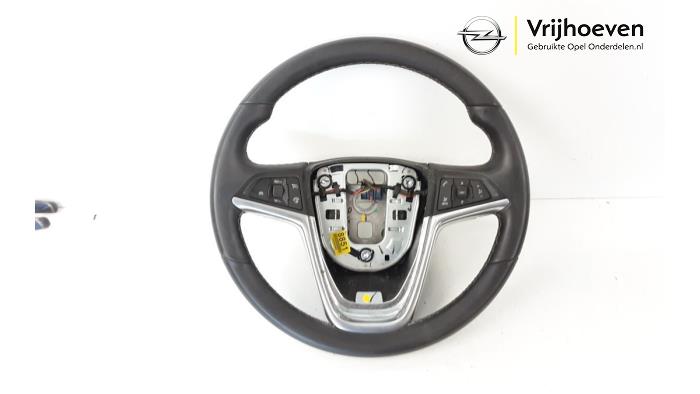 Steering wheel from a Vauxhall Mokka/Mokka X 1.4 Turbo 16V 4x2 2015