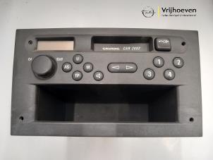 Gebrauchte Radio/Cassette Opel Corsa C (F08/68) 1.2 16V Preis € 40,00 Margenregelung angeboten von Autodemontage Vrijhoeven B.V.