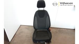 Używane Fotel prawy Opel Astra K 1.2 Turbo 12V Cena € 100,00 Procedura marży oferowane przez Autodemontage Vrijhoeven B.V.